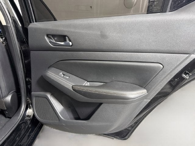 2021 Nissan Altima 2.0 SR