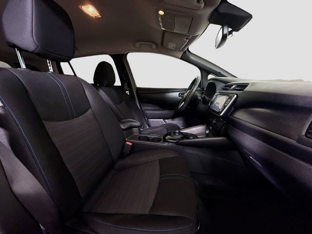 2021 Nissan Leaf SV