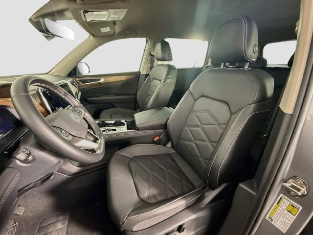 2026 Volkswagen Atlas SE w/Technology