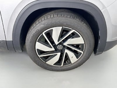 2026 Volkswagen Atlas SE w/Technology