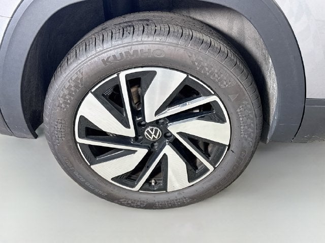 2026 Volkswagen Atlas SE w/Technology