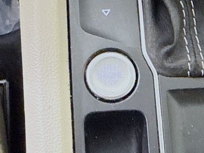 2021 Volkswagen Atlas 3.6L V6 SE w/Technology R-Line