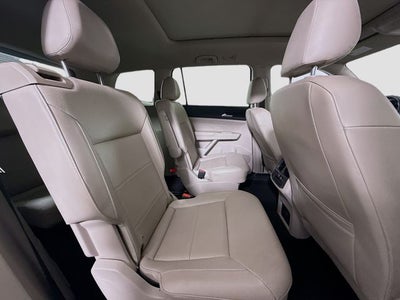 2021 Volkswagen Atlas 3.6L V6 SE w/Technology R-Line