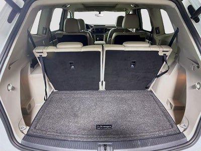 2021 Volkswagen Atlas 3.6L V6 SE w/Technology R-Line