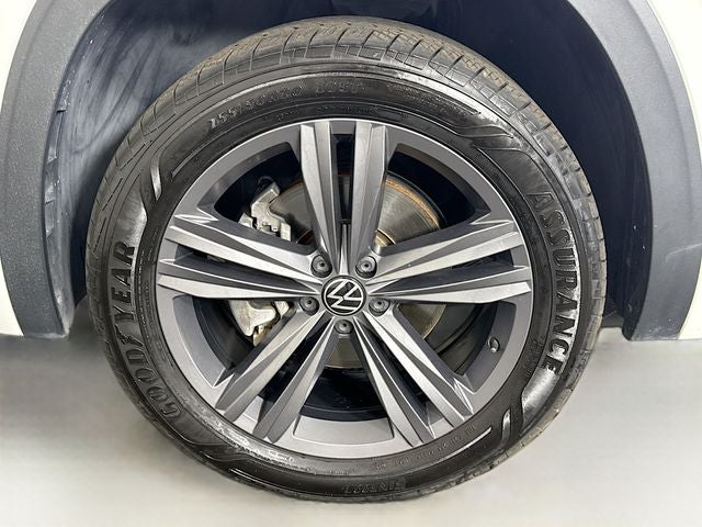 2021 Volkswagen Atlas 3.6L V6 SE w/Technology R-Line