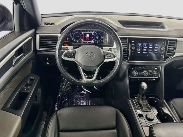 2023 Volkswagen Atlas Cross Sport 2.0T SEL R-Line Black