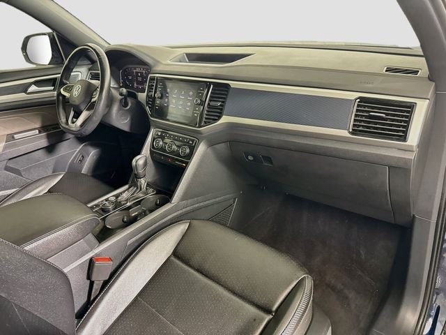 2023 Volkswagen Atlas Cross Sport 2.0T SEL R-Line Black