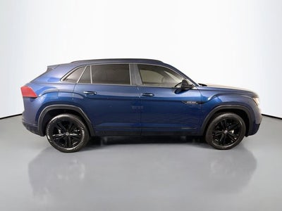 2023 Volkswagen Atlas Cross Sport 2.0T SEL R-Line Black