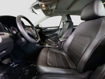 2022 Volkswagen Passat 2.0T SE