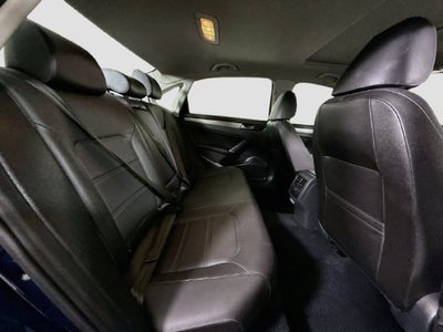 2022 Volkswagen Passat 2.0T SE