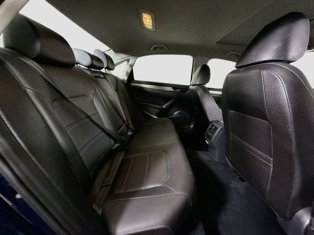 2022 Volkswagen Passat 2.0T SE