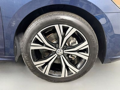 2022 Volkswagen Passat 2.0T SE