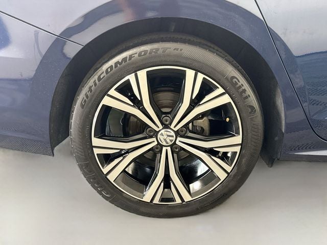 2022 Volkswagen Passat 2.0T SE