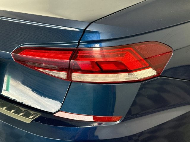 2022 Volkswagen Passat 2.0T SE