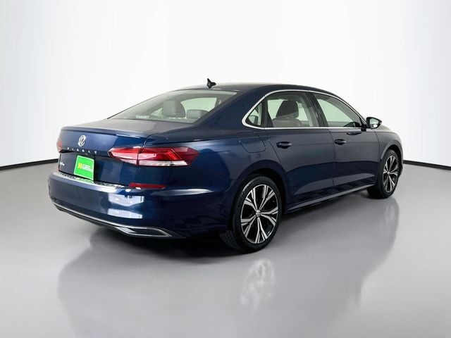 2022 Volkswagen Passat 2.0T SE
