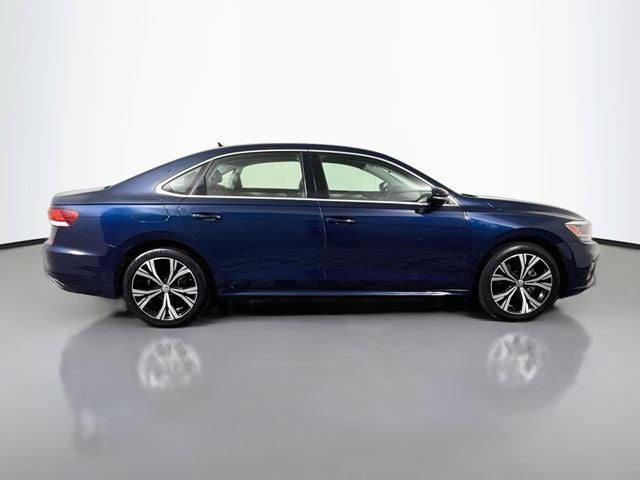 2022 Volkswagen Passat 2.0T SE