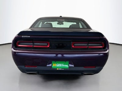 2022 Dodge Challenger SXT