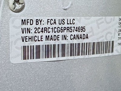 2023 Chrysler Voyager LX