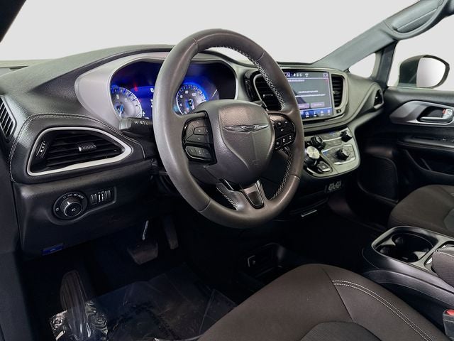 2023 Chrysler Pacifica Touring
