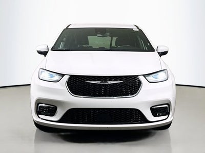 2023 Chrysler Pacifica Touring