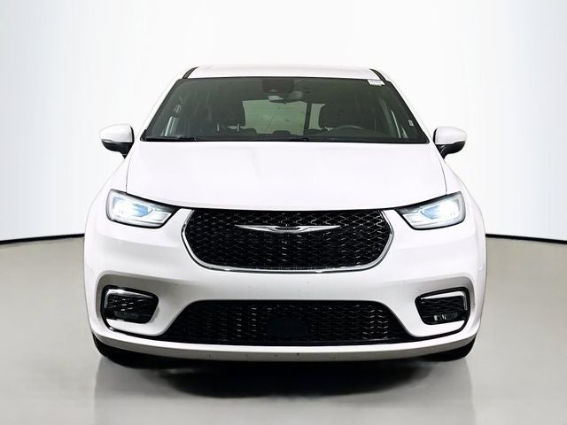 2023 Chrysler Pacifica Touring