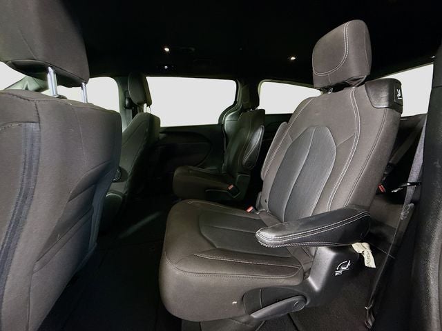2023 Chrysler Pacifica Touring