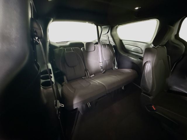 2023 Chrysler Pacifica Touring