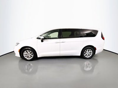 2023 Chrysler Pacifica Touring