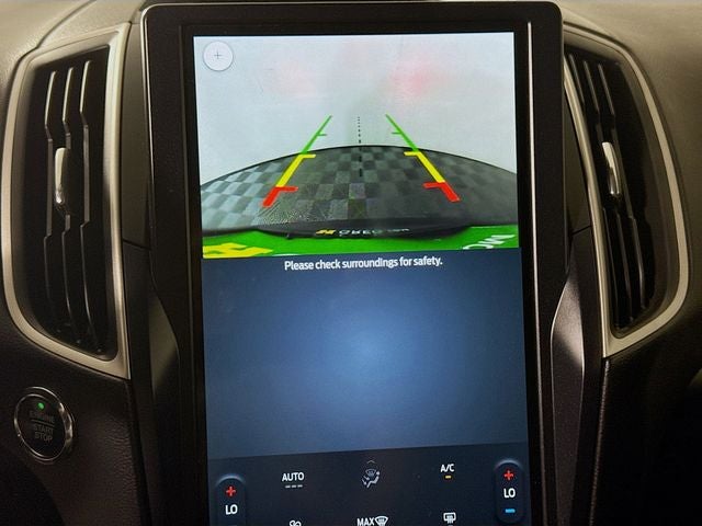 2023 Ford Edge SE
