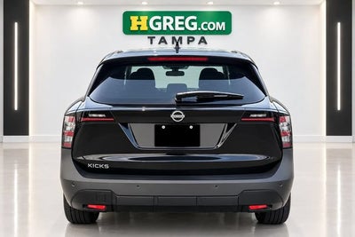 2025 Nissan Kicks SV