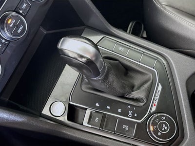 2018 Volkswagen Tiguan 2.0T SEL 4Motion