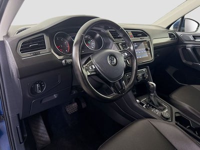 2018 Volkswagen Tiguan 2.0T SEL 4Motion