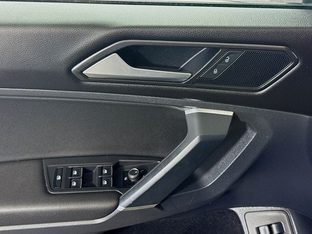 2018 Volkswagen Tiguan 2.0T SEL 4Motion