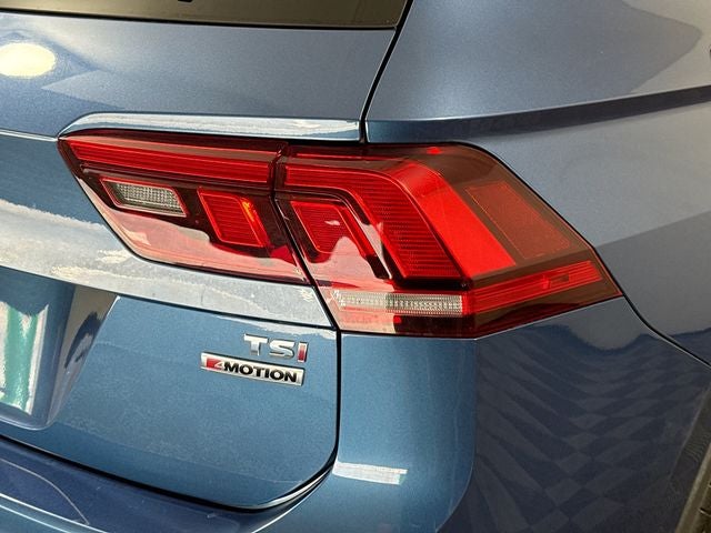 2018 Volkswagen Tiguan 2.0T SEL 4Motion