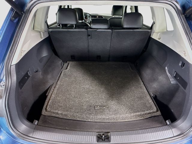 2018 Volkswagen Tiguan 2.0T SEL 4Motion