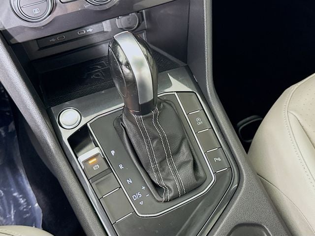 2021 Volkswagen Tiguan 2.0T SE R-Line Black
