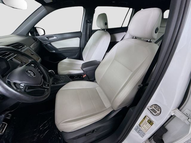 2021 Volkswagen Tiguan 2.0T SE R-Line Black