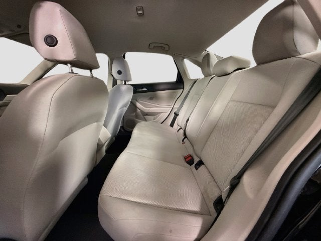 2019 Volkswagen Jetta R-Line