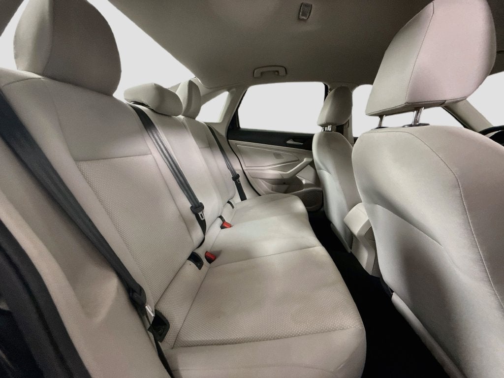 2019 Volkswagen Jetta R-Line