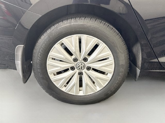 2019 Volkswagen Jetta R-Line