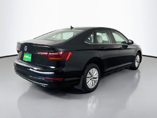 2019 Volkswagen Jetta R-Line