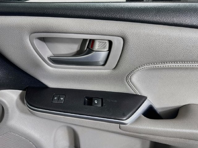 2017 Toyota Camry XLE