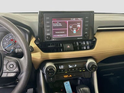 2022 Toyota RAV4 Hybrid XLE
