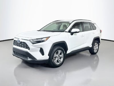 2022 Toyota RAV4 Hybrid XLE
