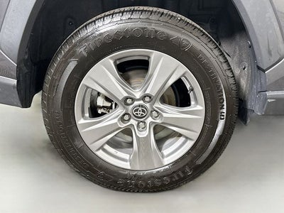 2023 Toyota RAV4 Hybrid XLE