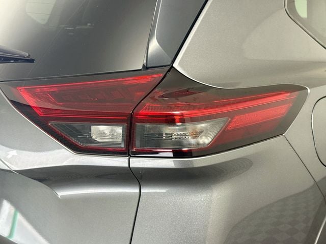 2022 Nissan Rogue S