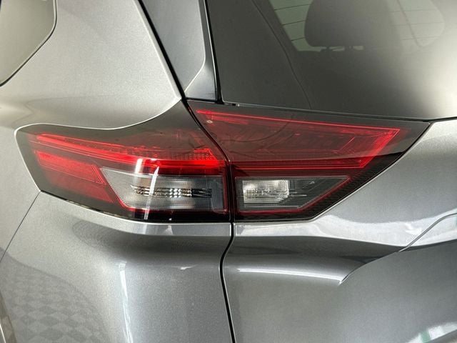 2022 Nissan Rogue S