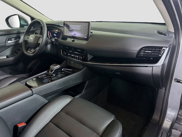 2026 Nissan Rogue SL