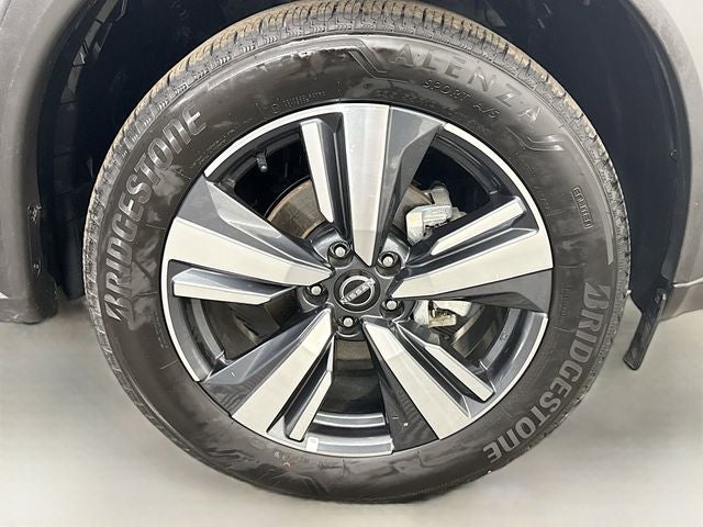 2026 Nissan Rogue SL