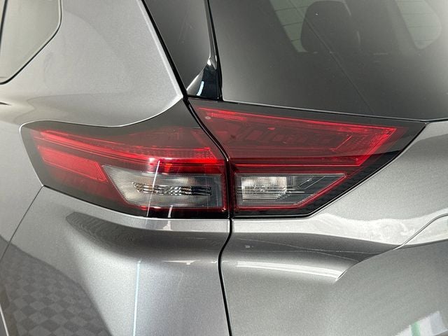 2026 Nissan Rogue SL